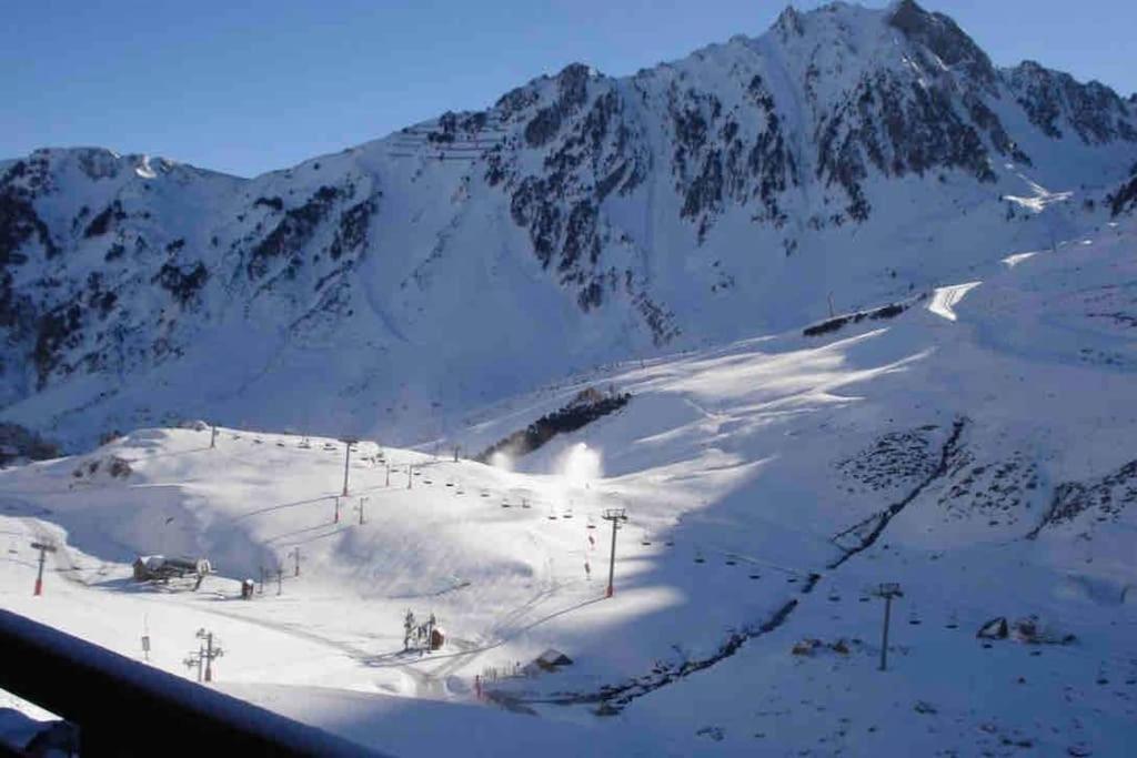 Appt chaleureux idéal pour 4 personnes au pied des pistes - draps et linges de toilette non fournis La Mongie Extérieur photo