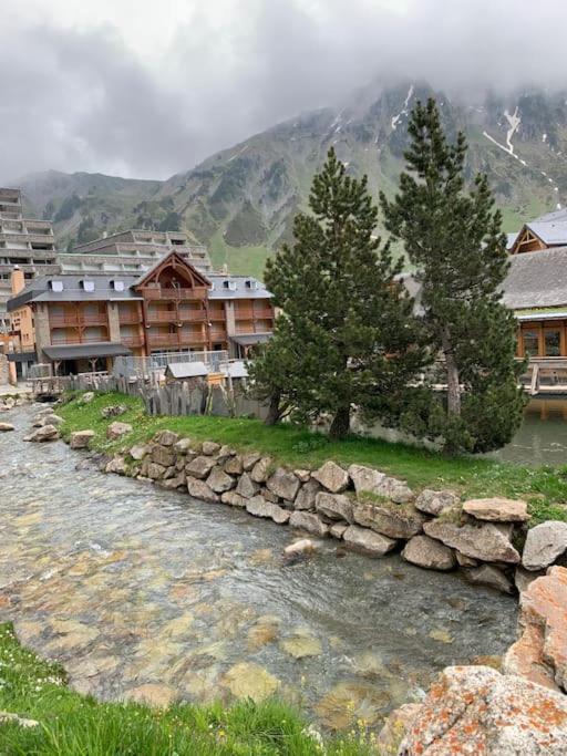 Appt chaleureux idéal pour 4 personnes au pied des pistes - draps et linges de toilette non fournis La Mongie Extérieur photo
