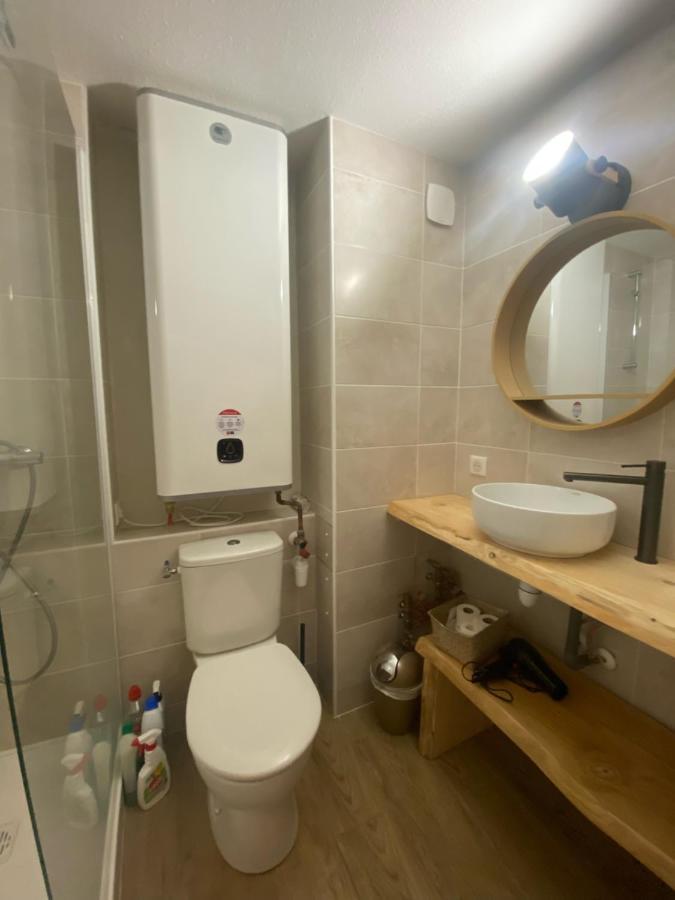 Appt chaleureux idéal pour 4 personnes au pied des pistes - draps et linges de toilette non fournis La Mongie Extérieur photo