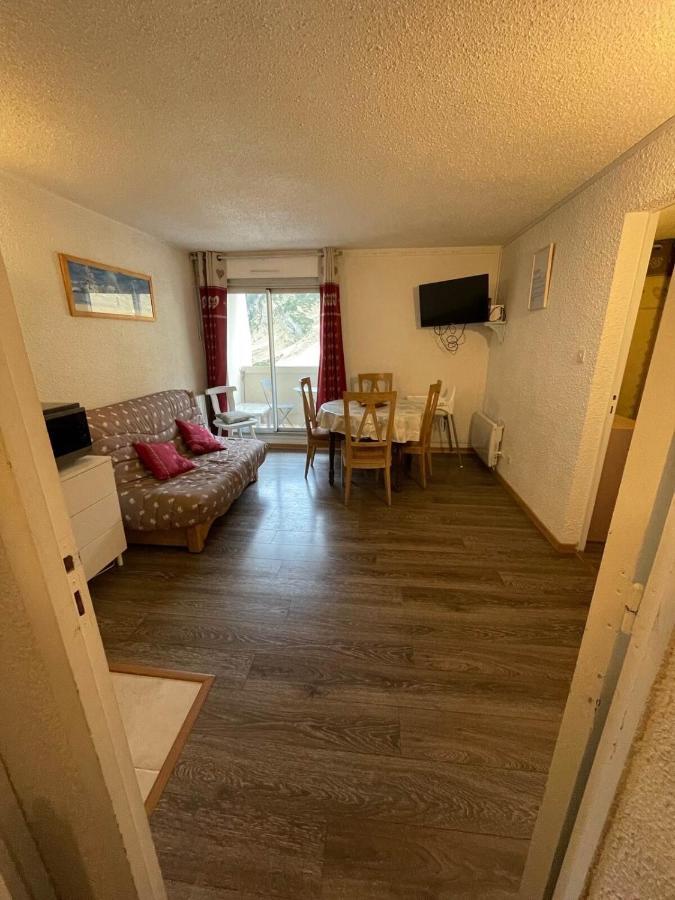 Appt chaleureux idéal pour 4 personnes au pied des pistes - draps et linges de toilette non fournis La Mongie Extérieur photo